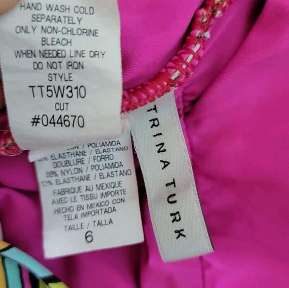 TRINA TURK Tuvalu Print One-Piece Swimsuit Sz 6 Beachy Resortwear Vacation Sexy - Picture 9 of 11